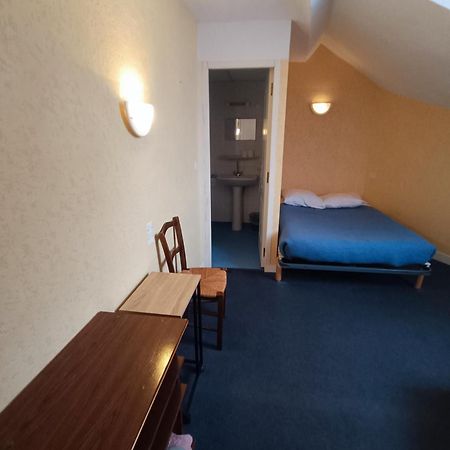 Chambre Chez Marie Et Didier 1 Minute A Pied Du Sanctuaire De 루르드 외부 사진